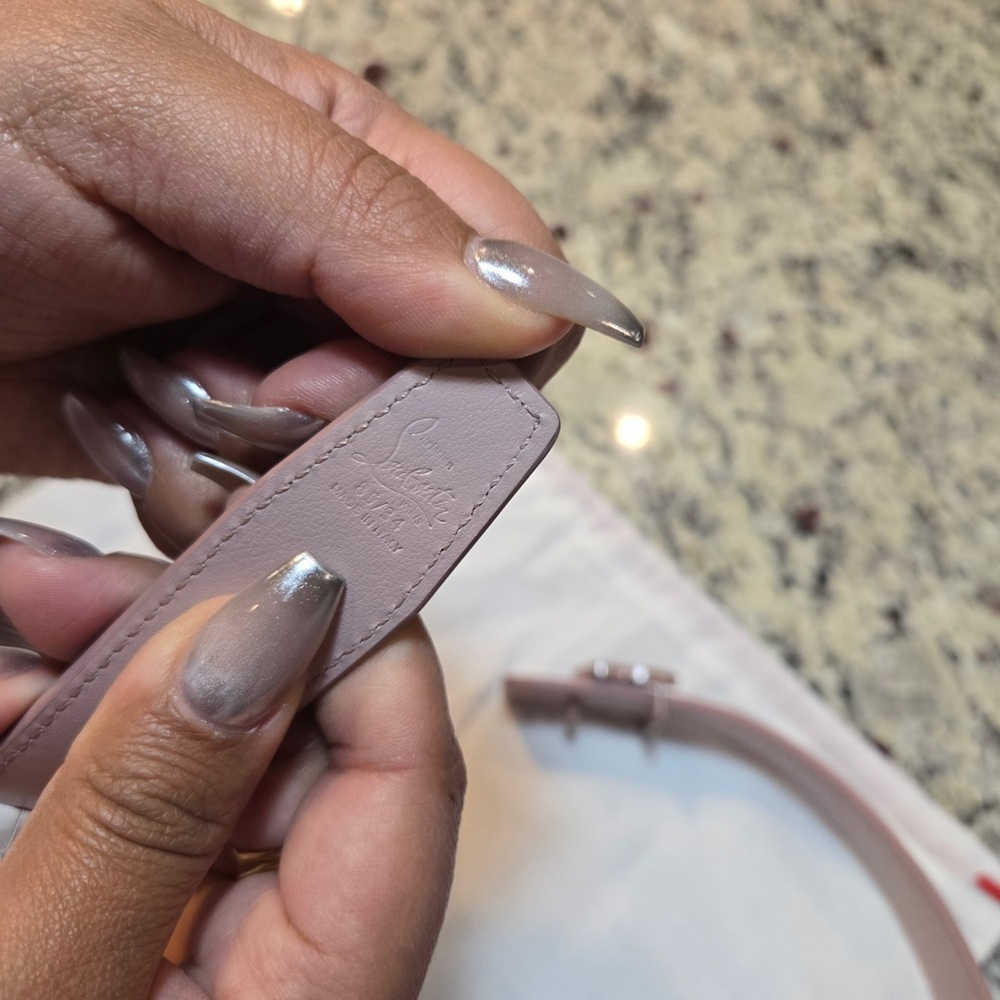 NEW Christian Louboutin Nude Patent Leather Belt Size 38 - Picture 3 of 4